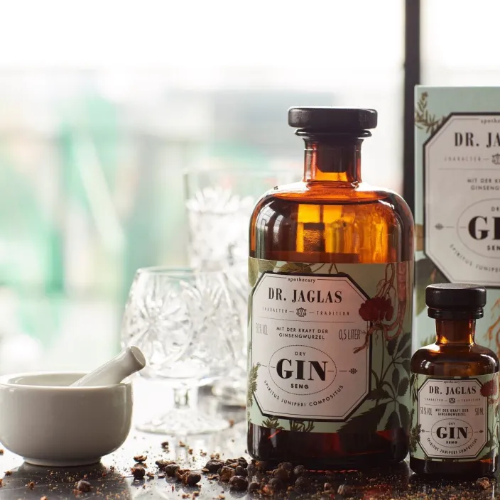 »Dry GIN-seng Gin« (Navy Gin)