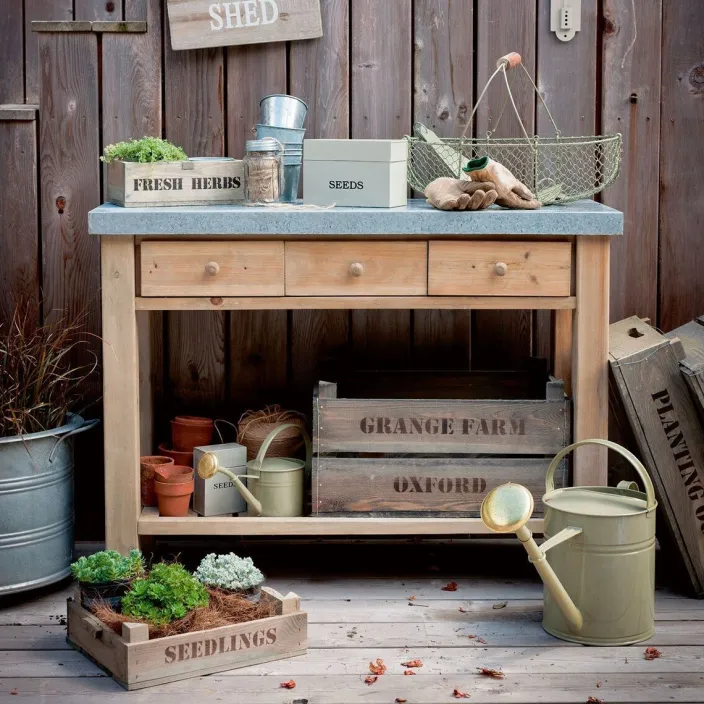 Garten-Arbeitstisch