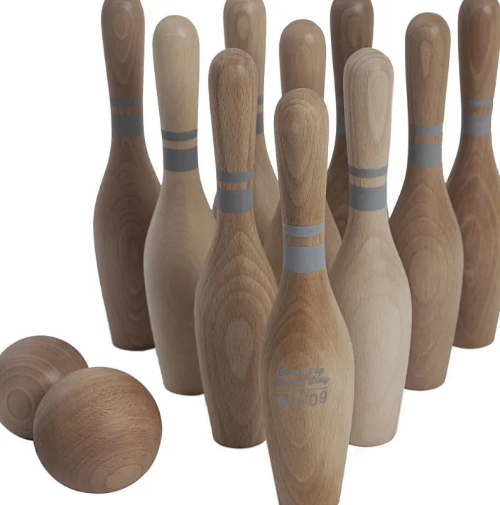 Holzkegel Set