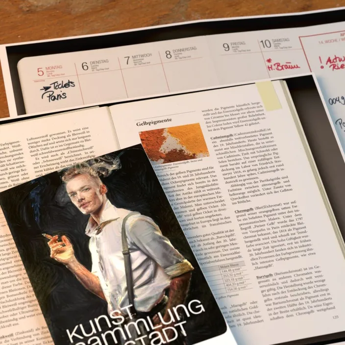 Krimi-Spiel »Akte Mord - Die Spur der Bilder«
