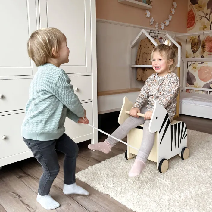 Spielzeugkiste mit Rollen Zebra »Wildlife«